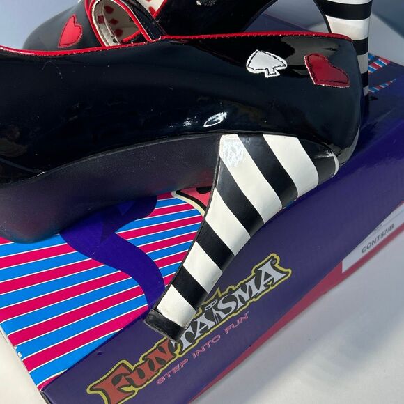 Funtasma Contessa 57 Alice in Wonderland 4” Heels size 9 Black - Picture 6 of 10